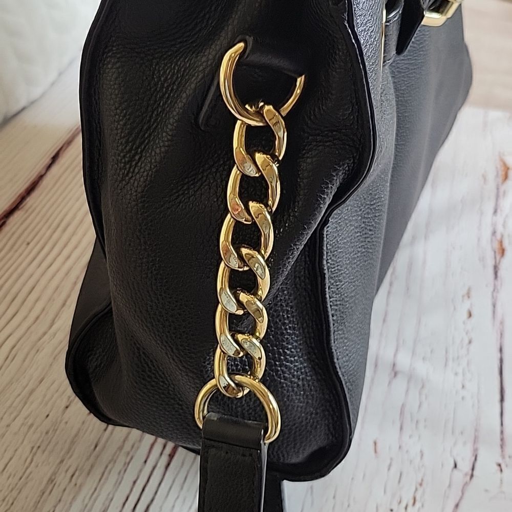 MICHAEL Michael Kors Large Black Leather Shoulder Bag - Picture 5 of 10